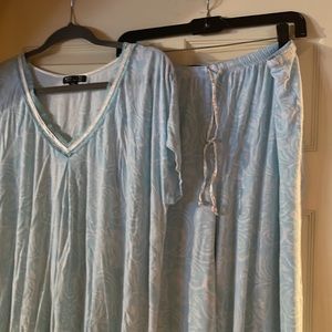 5 for $25 Carole Hochman Pajamas